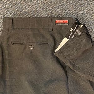 Michael Brandon 34/32 Charcoal Plaid Modern Fit Flat Front Pants
